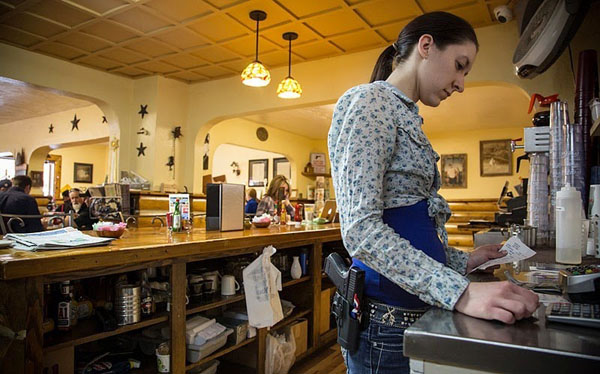 ร้านอาหารมะกันพกปืนได้ ร้านอาหารมะกันพกปืนได้